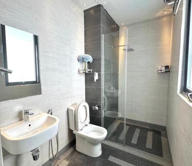 Bandar Kota Bharu Apartment | Troika Residensi By Tara Sutra Sky Suite