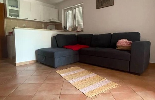Silo Apartment | Tropical 2 Bedroom Apartment. Heaven Like Beaches