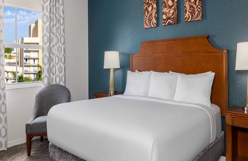 Survey Creek Resort | Tropical Haven In Pompano Beach-Wyndham Palm-Aire - 2 Bedroom