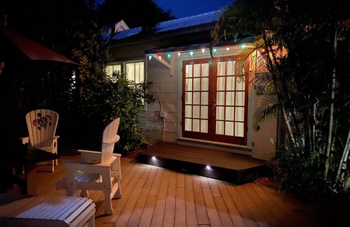 Old Town House | Tropical oasis in a former author’s retreat. Sleeps 4.