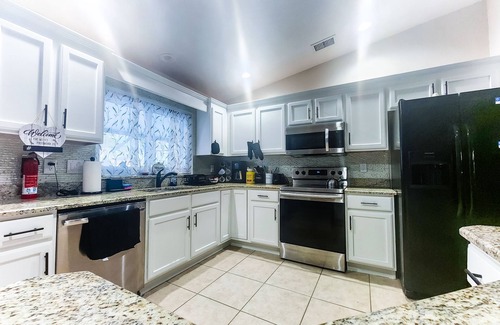 Lakeland House | Tropical Paradise - Private Heated Pool, Screened Lanai, No Cleaning Fee