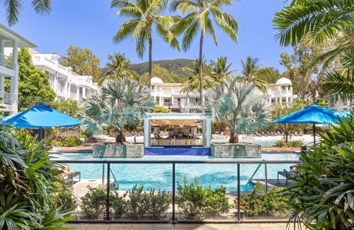Palm Cove Resort | Tropical Rooftop Paradise at The Beach Club