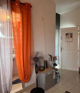 Ngor House | Tropicali ⁿᵉᵃʳ ⁿᵍᵒʳ ᵇᵉᵃᶜʰ ᵃⁿᵈ ⁱˢˡᵃⁿᵈ