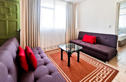 Emiliano Zapata Hotel | Tropicus 16 Romantic Zone Suite Room with Balcony