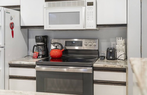 Harbor Springs Condo | Trout Creek #122 SHUTTLE TO NUBS! POOLS &Fitness!