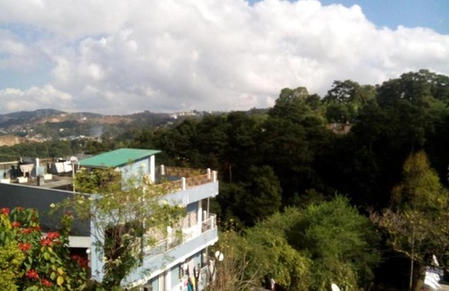 Laitumkhrah House | Troya Home Stay - Not a Hotel! Stay in a Home!