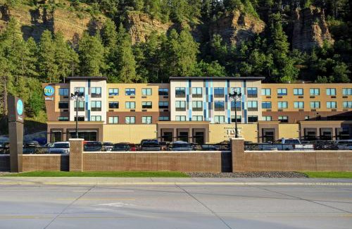 Deadwood Hotel | Tru By Hilton Deadwood