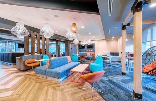 Cape Fear Hotel | Tru by Hilton Fayetteville I-95
