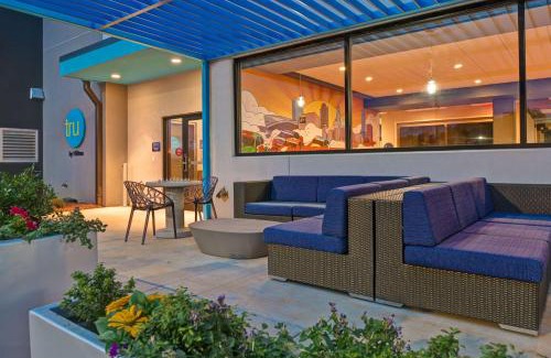 Mount Mourne Hotel | Tru By Hilton Mooresville