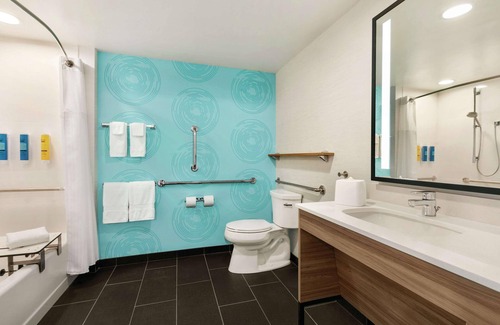 Sebring Hotel | Tru By Hilton Sebring, FL