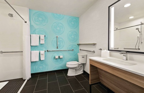 Sebring Hotel | TRU BY Hilton Sebring