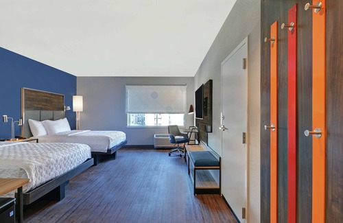 Downtown Springfield Hotel | Tru by Hilton Springfield Downtown