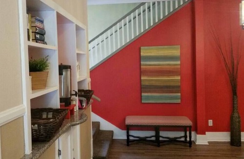 Cortez Hill Apartment | True blue suite @ downtown San Diego!