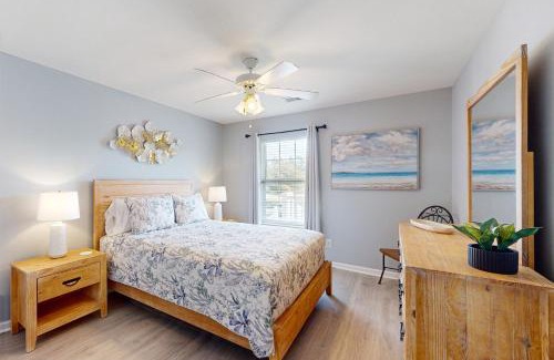 Pawleys Island Apartment | True Blue Unit 37-C