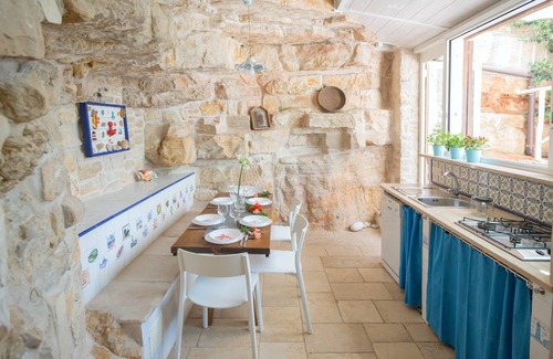 Bisceglie Villa | Trulli complex with sea view in Trani