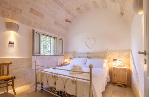 San Michele Salentino Cottage | Trullo California - Ceglie Messa...