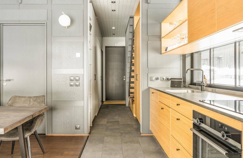 Stoten House | Try a comfortable mountain vacation near the river, Görälven