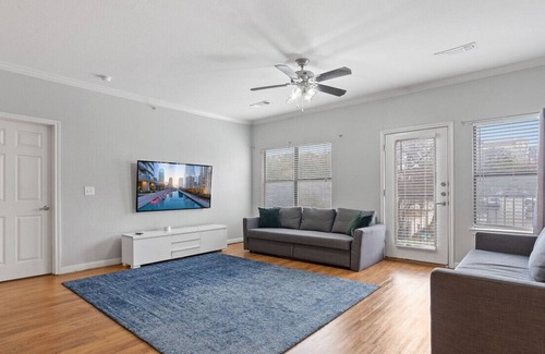 West Campus Condo | TSC 300 Luckey · ATX 2 Bedroom w/ Pool, GREAT location!