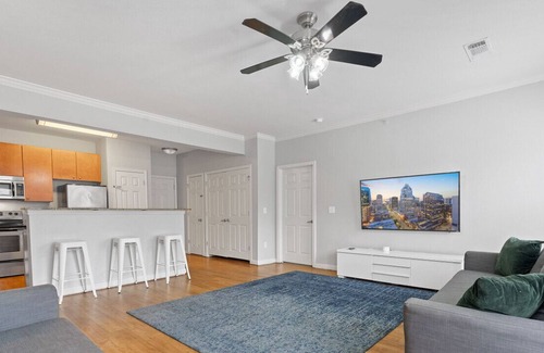 West Campus Condo | TSC 300 Luckey · ATX 2 Bedroom w/ Pool, GREAT location!