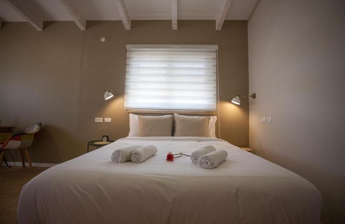 Yeruham Cabin | Tslil Suite