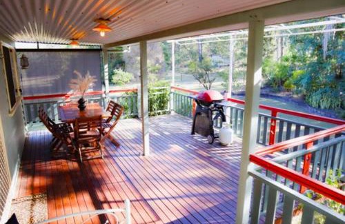 Rathdowney House | Tuckeroo Cottages - Tuckeroo House