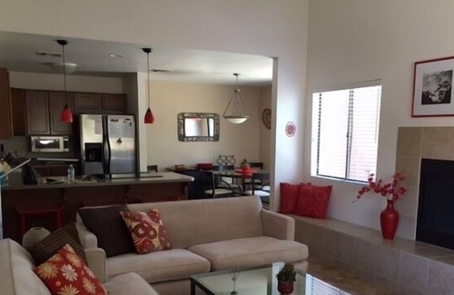 Tucson Condo | Tucson Getaway with View for Hiking, Biking, Birding or Golf