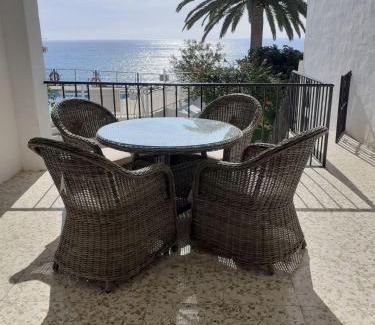 Nerja Apartment | TUHILLO 1i MENYBER