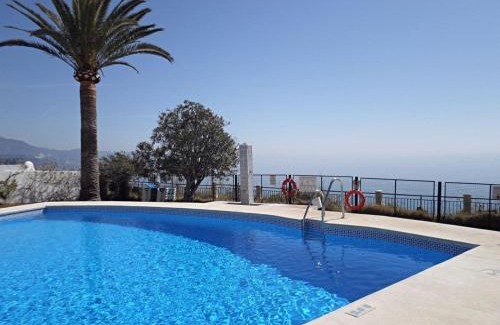 Nerja Apartment | TUHILLO 1i MENYBER