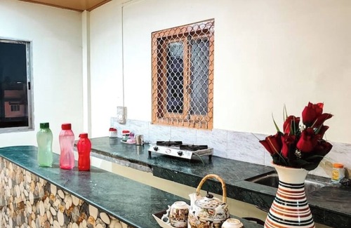 Sualkuchi House | Tulip Guest house (Rooftop)nn