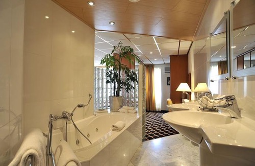 Bergen op Zoom Hotel | Tulip Inn Bergen op Zoom