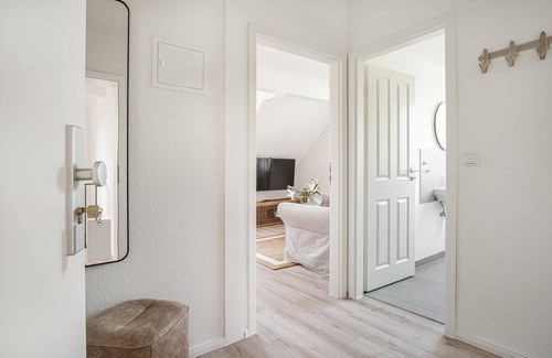 Ostersiel Apartment | Tümmler (vacation apartment on the top floor)