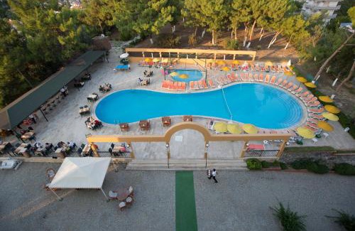 Kadnlar Denizi Mahallesi Apartment | Tuntas Family Suites Kusadasi