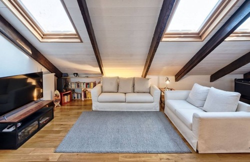 Barriera di Milano Apartment | Turin CityView Stylish Loft x4 FREE STREET PARKING