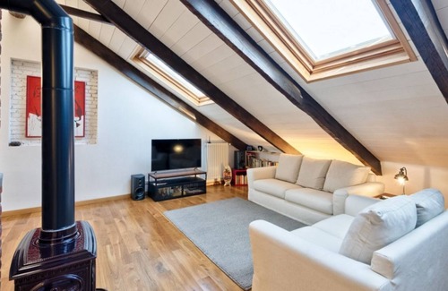 Barriera di Milano Apartment | Turin CityView Stylish Loft x4 FREE STREET PARKING