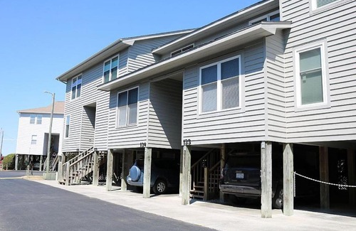 Surf City Apartment | Turtle Cove 133