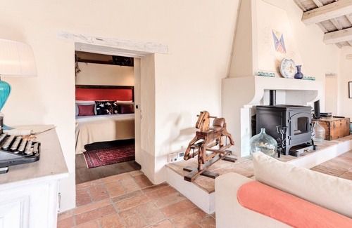 San Casciano dei Bagni Villa | TUSCAN LUXURY/POOL/GARDENS - ALL I EXC YOURS/SLPS14/HOT SPRINGS/WALK TO VILLAGE