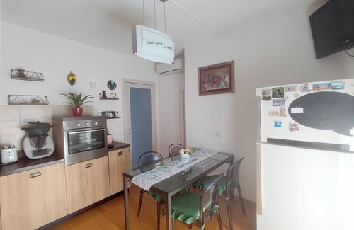 Grosseto Apartment | Tuscan Gallery House