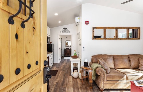 Tehachapi Villa | Tuscan Petite-Villa at Dorner Family Vineyard
