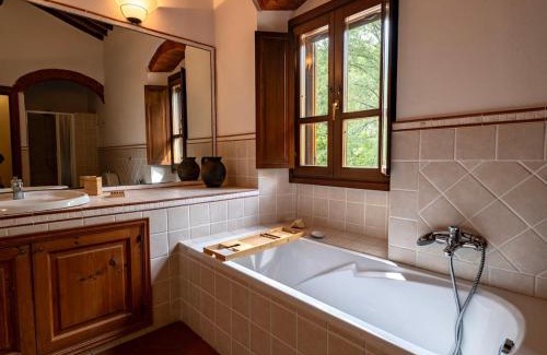 Gaville Villa | Tuscan Tempo - Podere al Nodo Escape