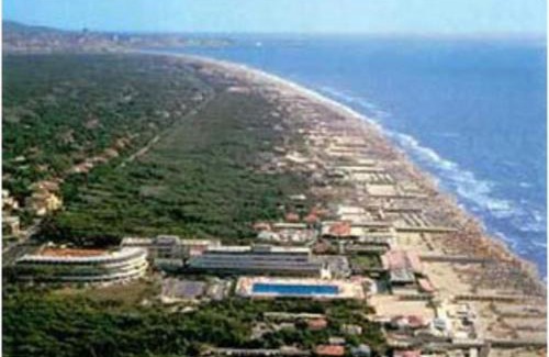 Tirrenia Apartment | Tuscany By The Sea