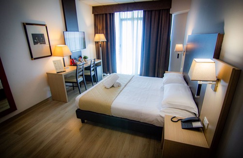 Montecatini Terme Hotel | Tuscany Inn