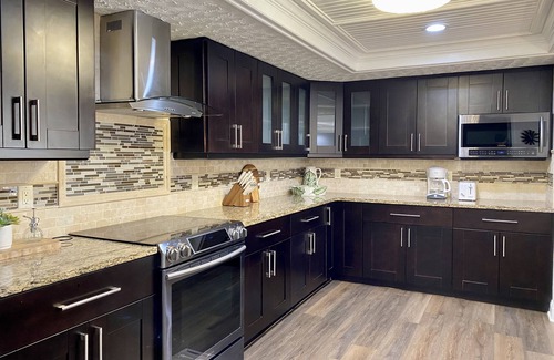 Tampa Villa | Tuscany Villa Backyard Oasis in the Heart of Tampa