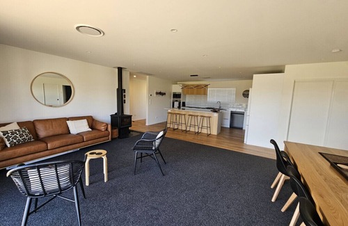 Twizel House | Tussock Bend Horizons