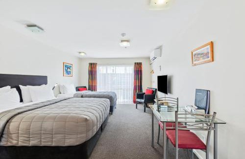 Hanmer Springs Hotel | Tussock Peak Lodge