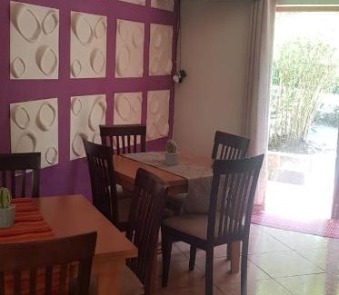 Umtata Bed & Breakfast | Twenty 4 Hour Rest Bed & Breakfast 1