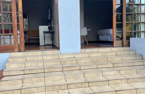 Umtata Bed & Breakfast | Twenty 4 Hour Rest Bed & Breakfast 3