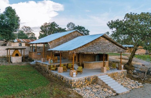 Arusha House | Twin Double Room 6 at Rafiki Retreat
