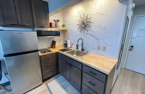 Syracuse Apartment | Twin Oaks Extended Stay Studio - 2817 Apt 9