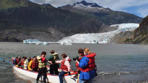 Mendenhaven House | Twin Peaks - Great Location! Walk to Mendenhall Glacier - DISCOUNTS ON TOURS!