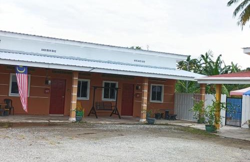 Kampung Permatang Kerai Besar House | TWIN TWO Homestay